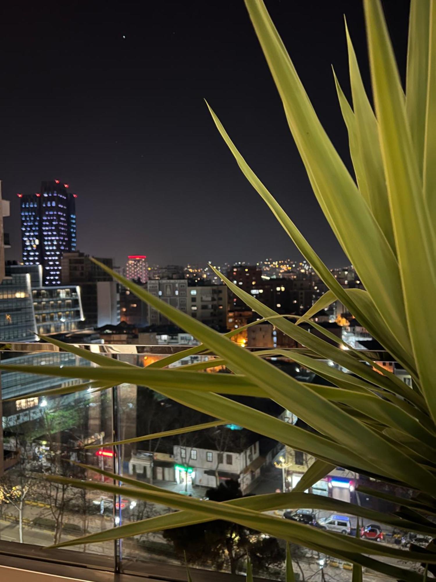 Rooftop City Light Tirana Exteriér fotografie